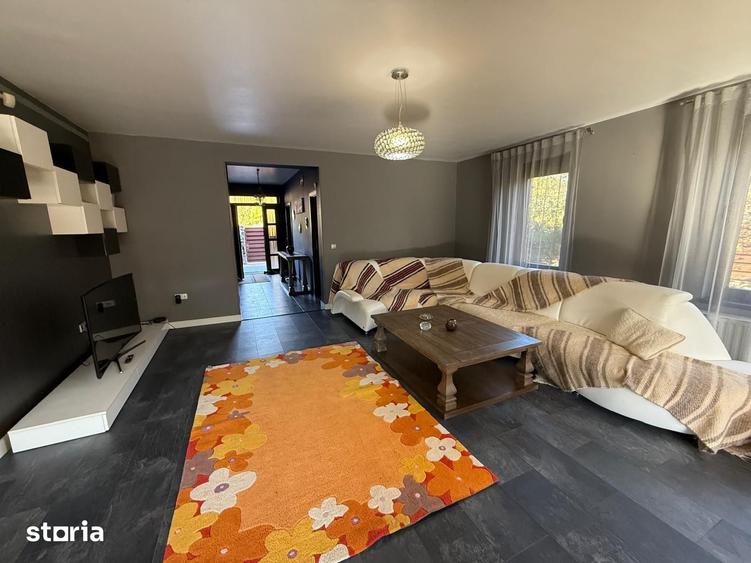 Casă cu 4 camere cu Teren 500 Mp în Corunca
