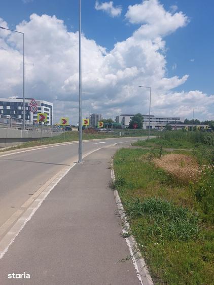 Teren de 5900 mp, în Central