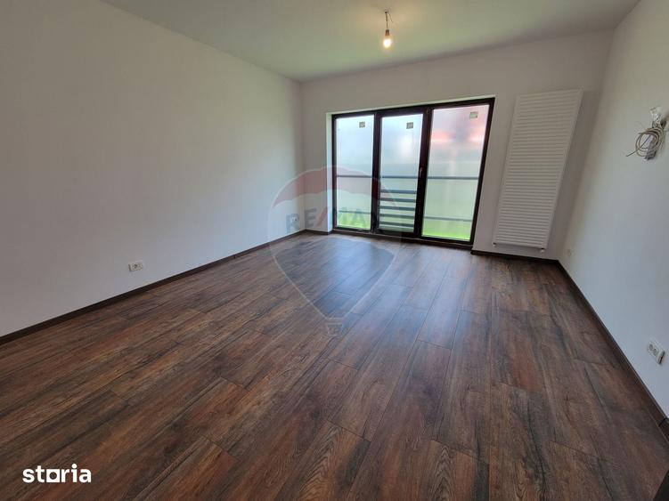 Spațiu comercial, de 116 mp, în Odăi
