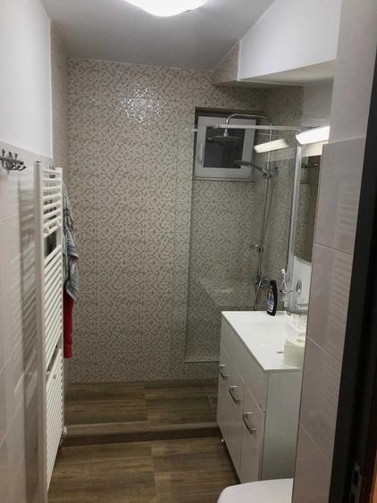 Apartament cu 2 camere decomandat în Exterior Vest