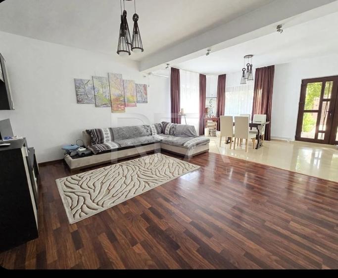 Casă individuală cu 3 camere cu Canalizare în 23 August (Cațelul)