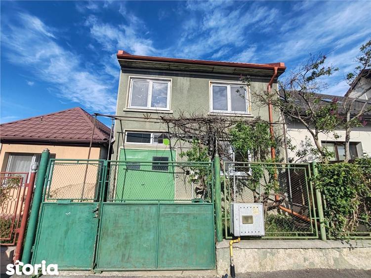 Casa singur in curte - Florilor - 18