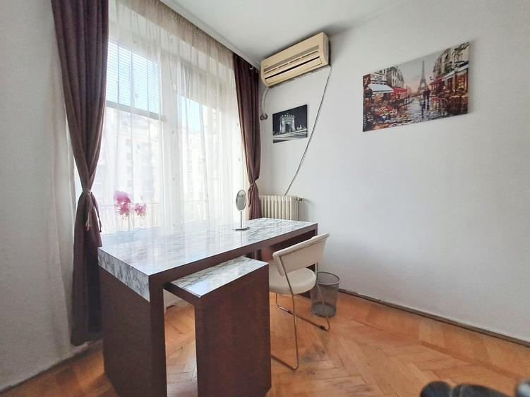 Apartament cu 2 camere semidecomandat în P-ța Romană