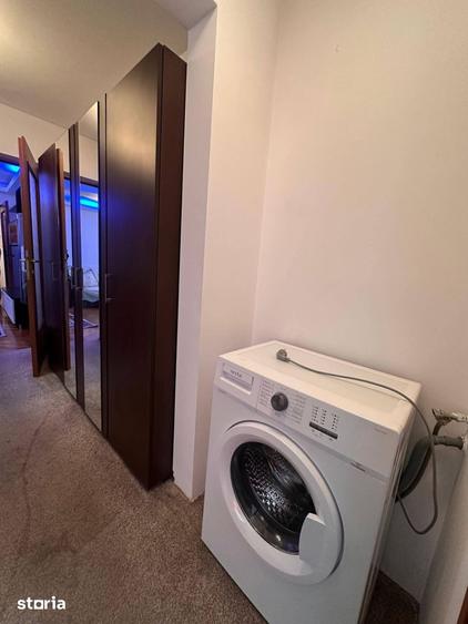 Apartament cu 3 camere semidecomandat în Traian