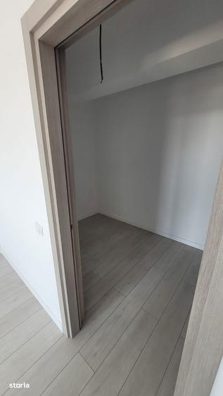 Apartament cu 3 camere în Titan