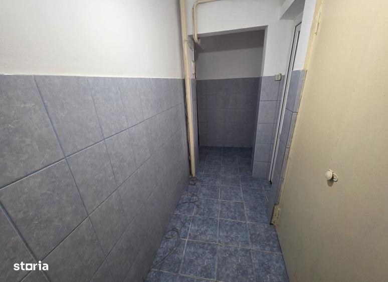 Apartament cu 3 camere în Alexandru cel Bun