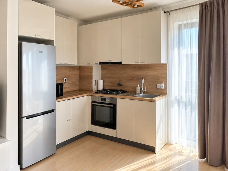 Apartament cu 2 camere semidecomandat în Tomis Nord