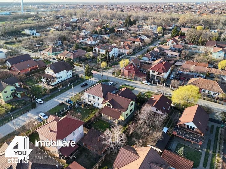 Casă cu 4 camere cu Teren 500 Mp în Aradul Nou
