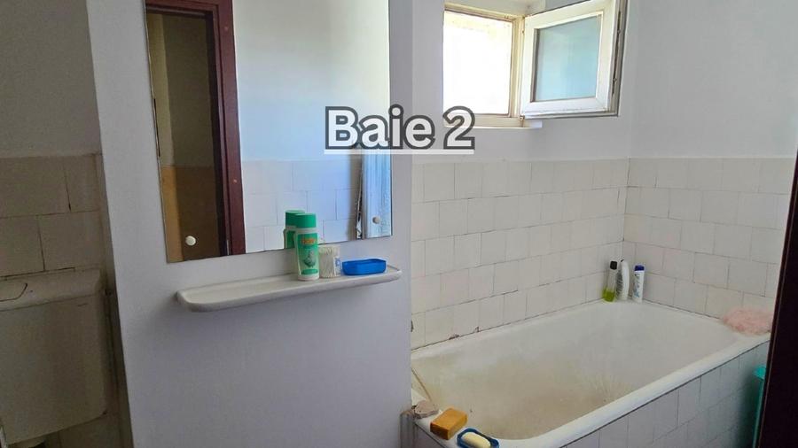 Apartament cu 4 camere decomandat, mobilat în Dacia