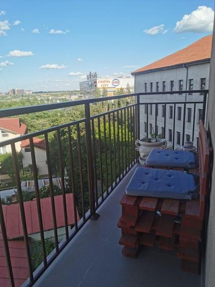 Apartament cu 2 camere decomandat, mobilat în Berceni