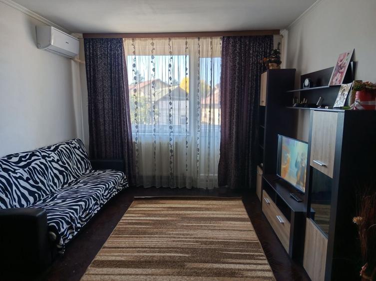 Apartament cu 2 camere semidecomandat în Central