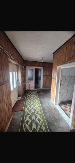 Casă cu 4 camere cu Teren 250 Mp în Central