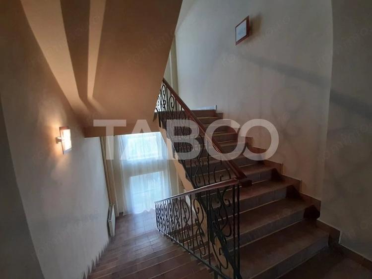 Spațiu comercial, de 2,300 mp, în Central