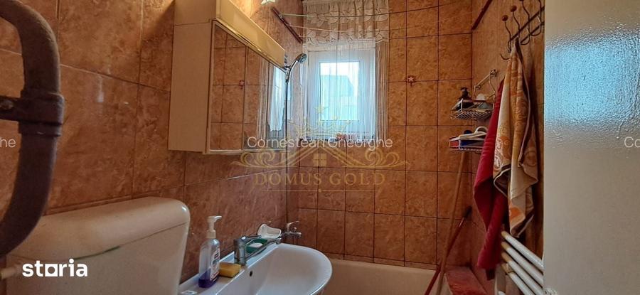 Apartament 3 camere de vanzare, 41 mp, str. Lianelor, Turda