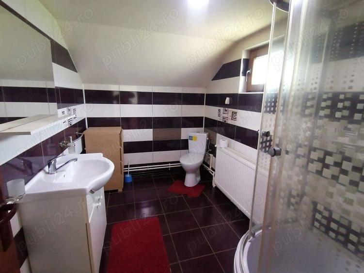 Casă cu 6 camere în Ibănești