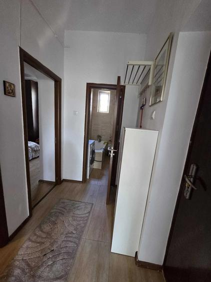 Apartament cu 2 camere decomandat în Câmpia Libertății