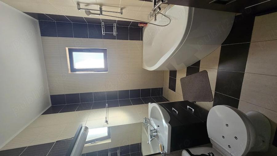 Apartament cu 2 camere decomandat în Fundeni