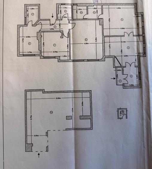 Apartament cu 4 camere decomandat, mobilat în Dacia