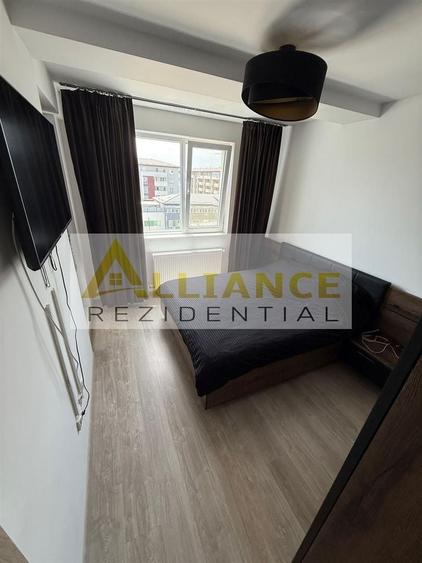 Apartament cu 2 camere decomandat, mobilat în Sud