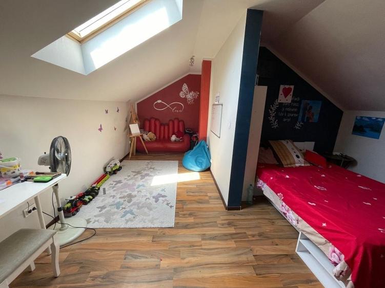 Apartament cu 3 camere decomandat în George Enescu