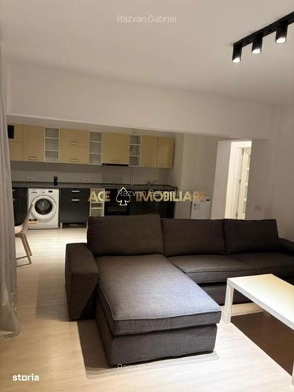 Apartament cu 3 camere, mobilat în Tineretului