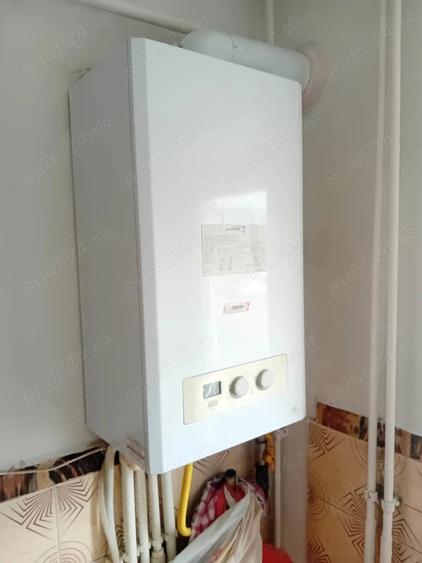 Apartament cu 4 camere decomandat în Dărmănești