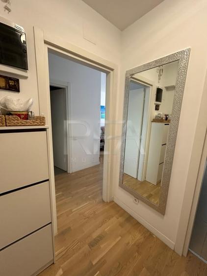 Apartament cu 3 camere decomandat, mobilat în Domenii