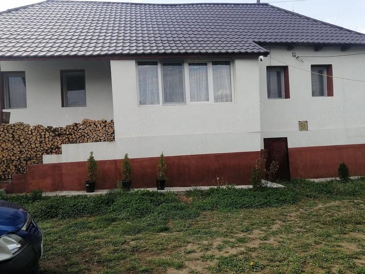 Casă cu 3 camere cu Teren 900 Mp în Central