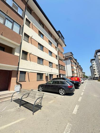 Spațiu comercial, de 51 mp, în Militari