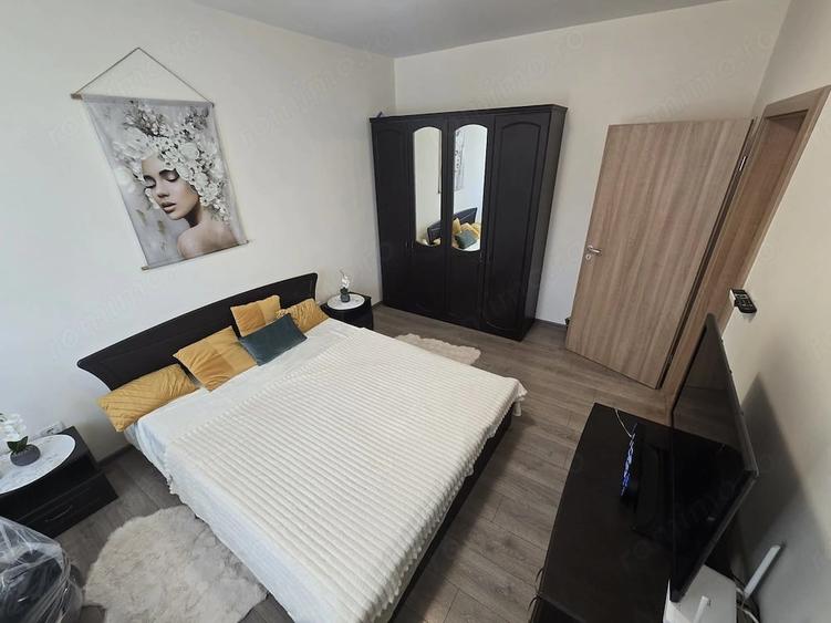 Apartament cu 2 camere decomandat în Giroc