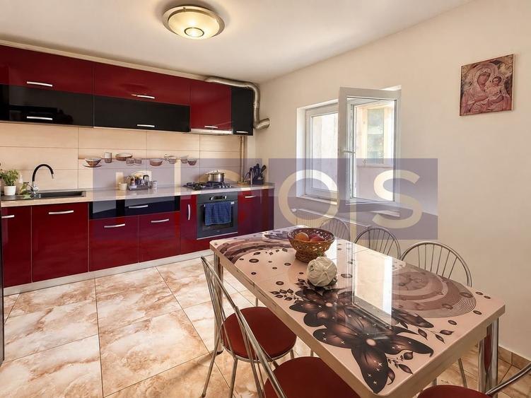 Apartament cu 4 camere, mobilat în Vitan Mall