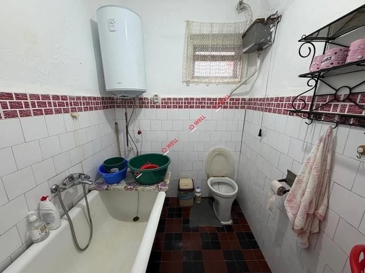 Casă cu 3 camere cu Teren 50 Mp în Central