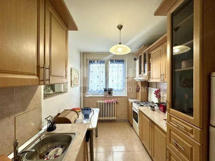 Apartament cu 2 camere semidecomandat în Beliș