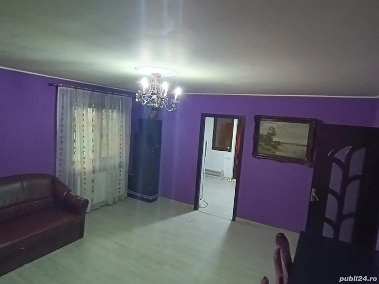 Casă cu 4 camere cu Teren 500 Mp în Bucium