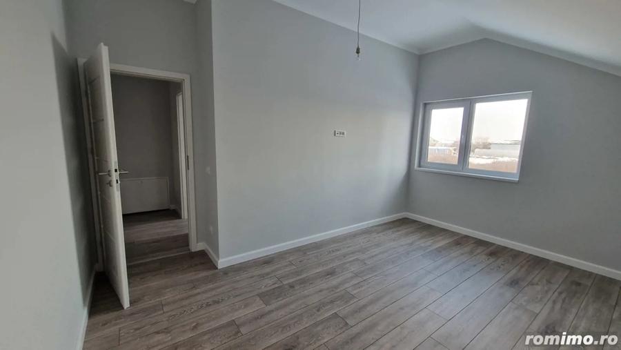 Casă cu 4 camere cu Teren 274 Mp în Remetea Mare