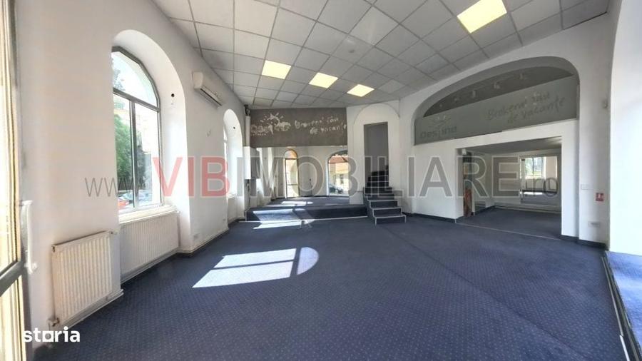 Spațiu comercial, de 70 mp, în Centrul Civic