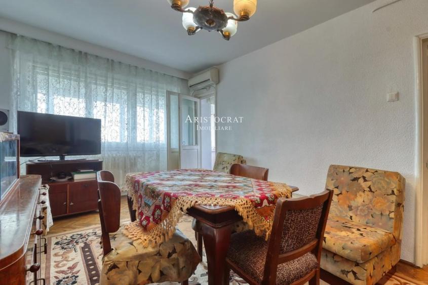 Apartament cu 4 camere în Pantelimon