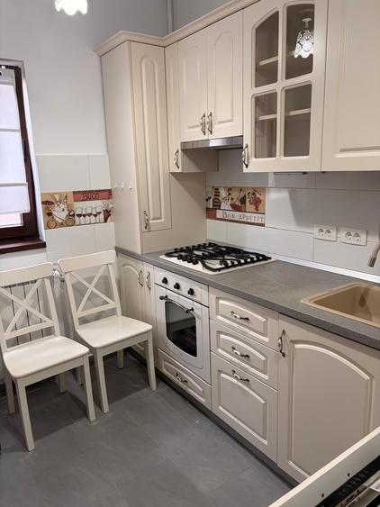Apartament cu 2 camere decomandat în Popești-Leordeni