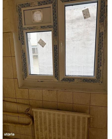 Apartament cu 2 camere semidecomandat în Tineretului