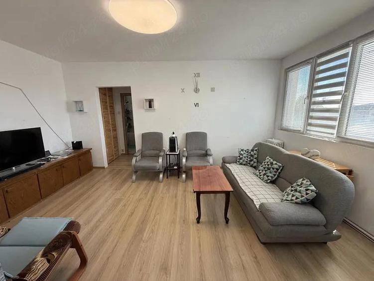 Apartament cu 2 camere semidecomandat în Chibrit