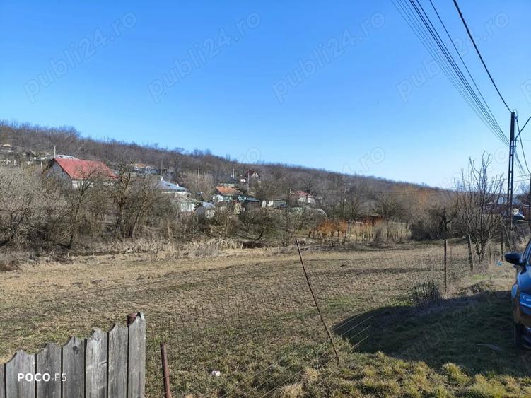 Teren de 1260 mp, în Rusenii Vechi