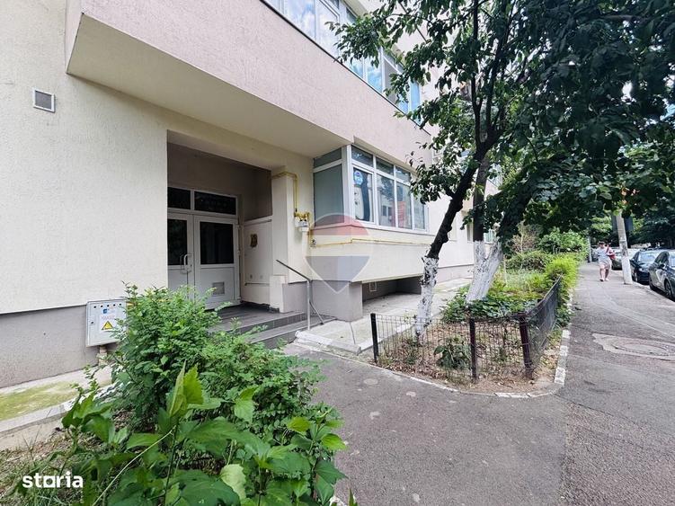 Apartament cu 3 camere în Ștefan cel Mare
