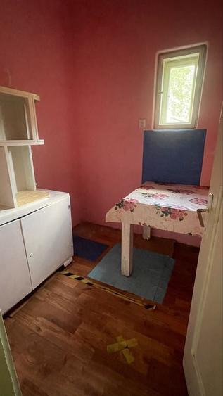 Casă cu 3 camere cu Teren 1000 Mp în Central