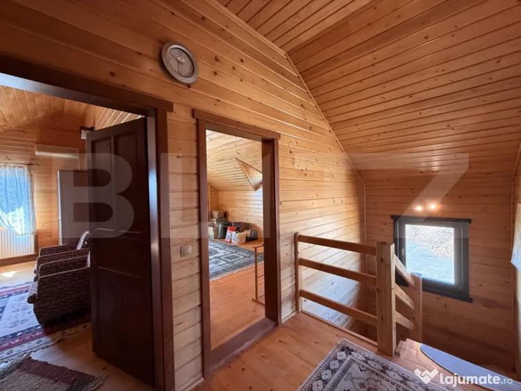 Casă cu 3 camere cu Teren 2200 Mp în Central