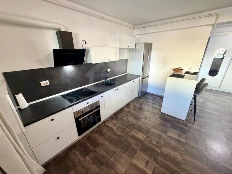 Apartament cu 2 camere semidecomandat, mobilat în 1 Mai