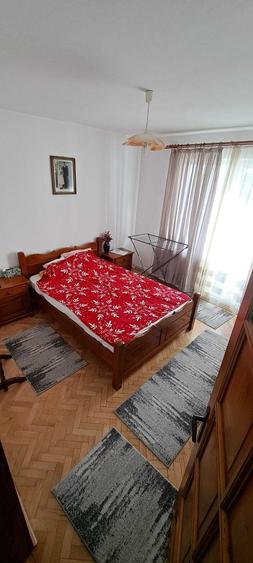 Apartament cu 2 camere decomandat în Tudor