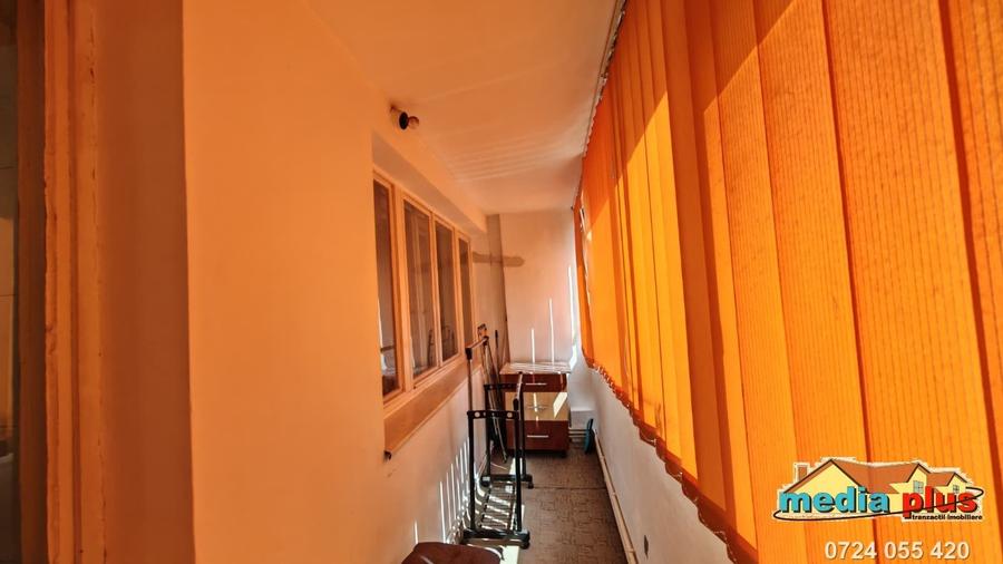 Apartament cu 2 camere semidecomandat în Mazepa 1