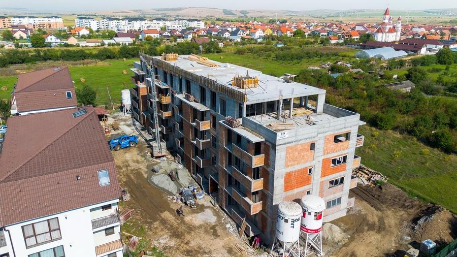 Apartament cu 2 camere semidecomandat în Țiglari
