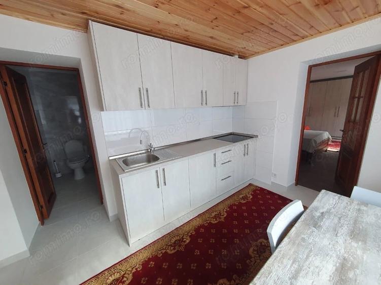 Garsonieră decomandată în Schei