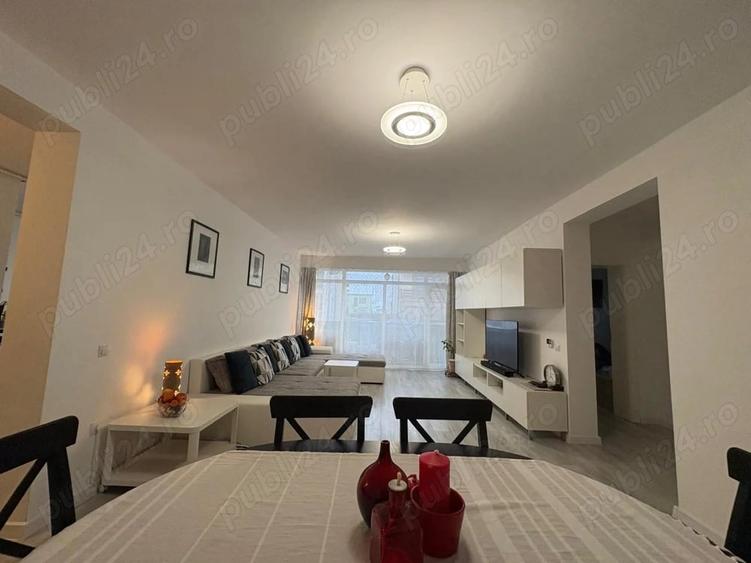 Apartament cu 3 camere semidecomandat în Șelimbăr